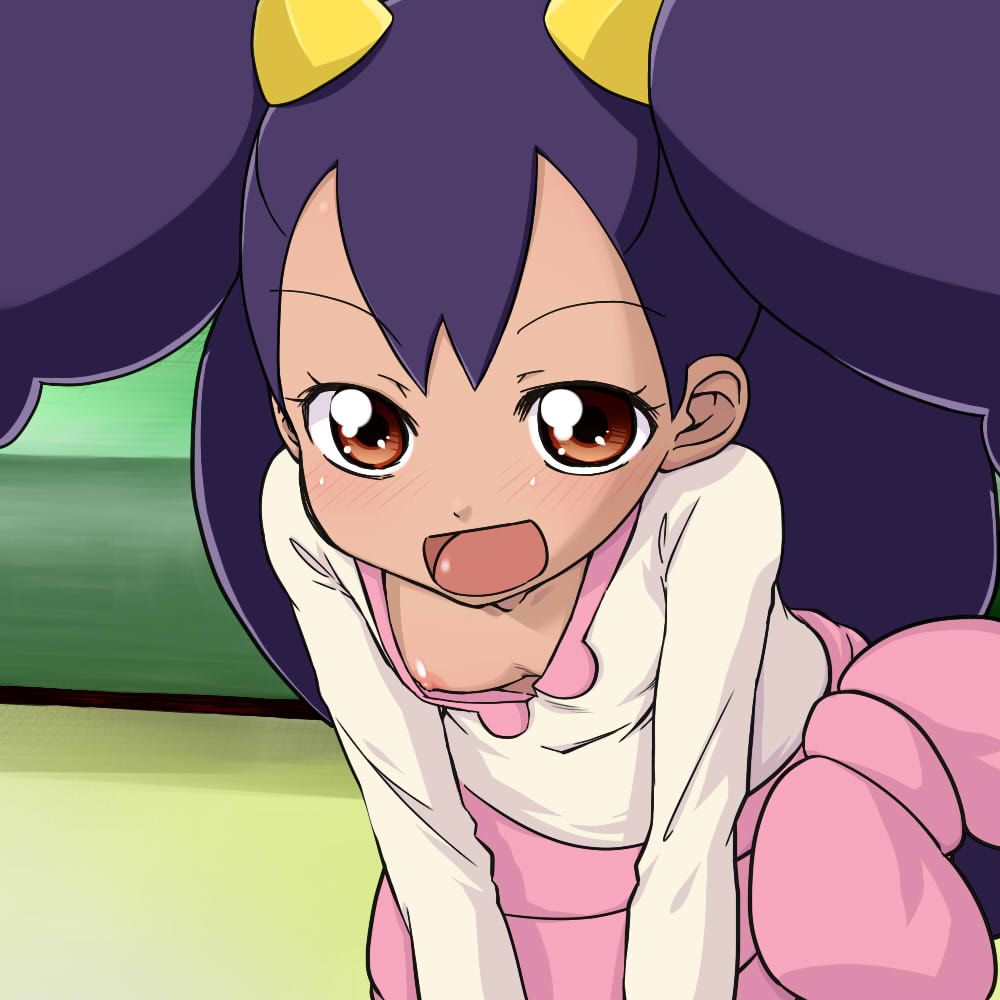 上から目線でおっぱい眺めたらb地区丸見え最高のエロ景色だった